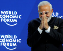 Ashoka MODY: Indie odchodzą od demokracji