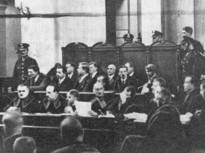 Patryk PALKA: Rządy sanacji, proces brzeski i zmierzch demokracji w Polsce. Po 100 latach wciąż nie umiemy uczyć się na błędach