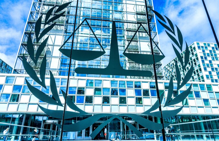 Paulina MATYSIAK: Neosędziowie w Trybunale w Hadze