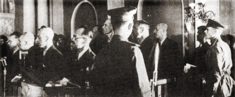 27 marca 1945 r. w Pruszkowie przywódcy polskiego podziemia zostali podstępnie aresztowani przez NKWD i przewiezieni do Moskwy.