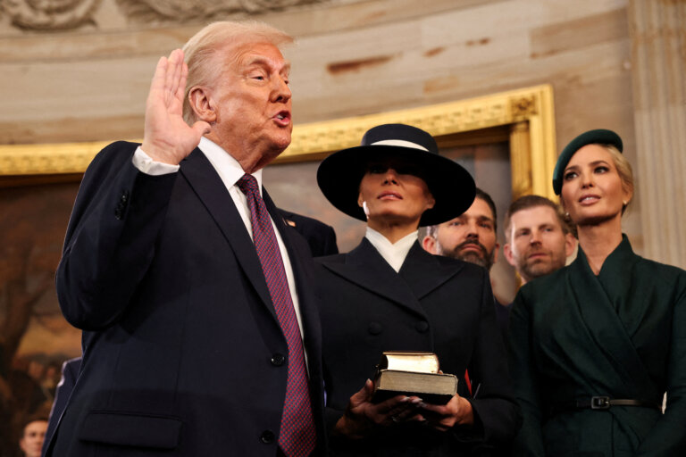 Romano PRODI: America First. Europa w uścisku rywalizacji Ameryki i Chin