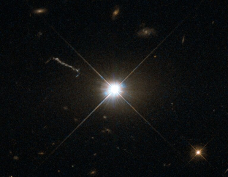 3C 273