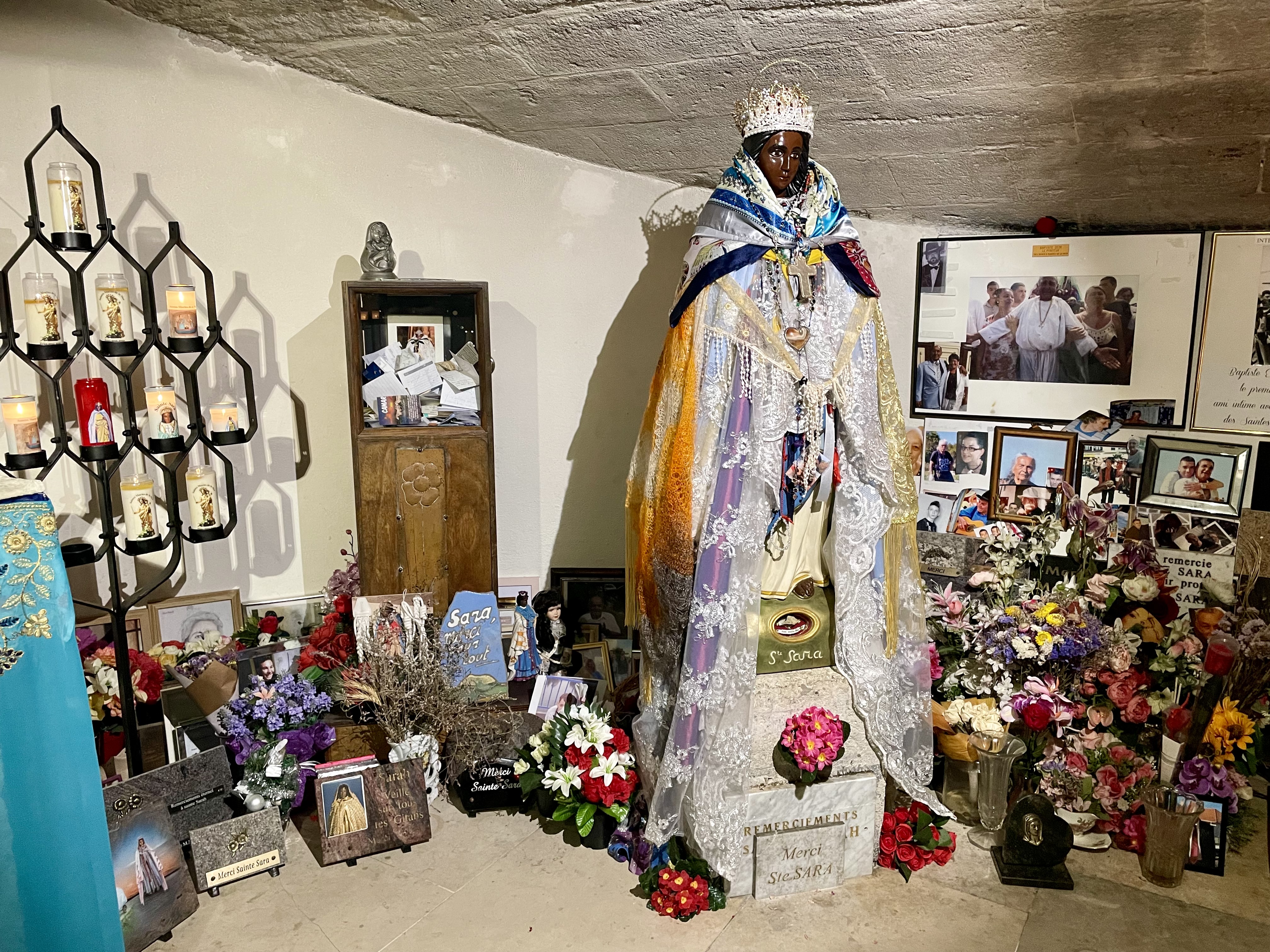 Doroczna pielgrzymka Romów do Saintes-Maries-de-la-Mer we Francji