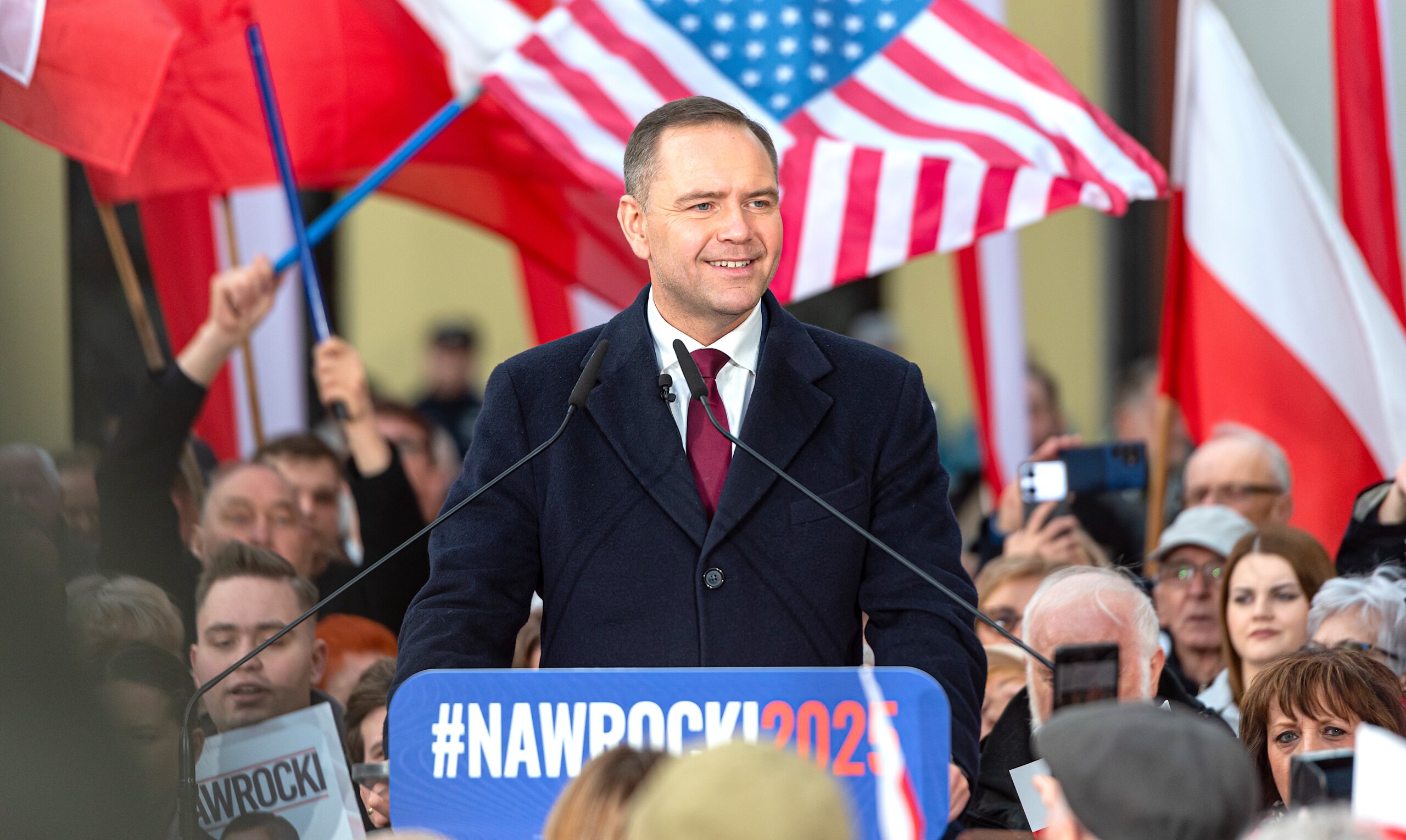 Zwycięstwo Karola NAWROCKIEGO otworzy PiS powrót do władzy - Bloomberg