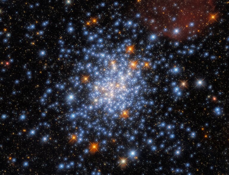 NGC 330