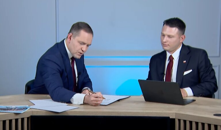 Karol NAWROCKI u Sławomira Mentzena