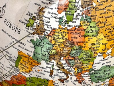 Zdjęcie okładkowe wpisu François HUGUENIN: Europa nie ma innego wyboru, jak tylko być Europą narodów