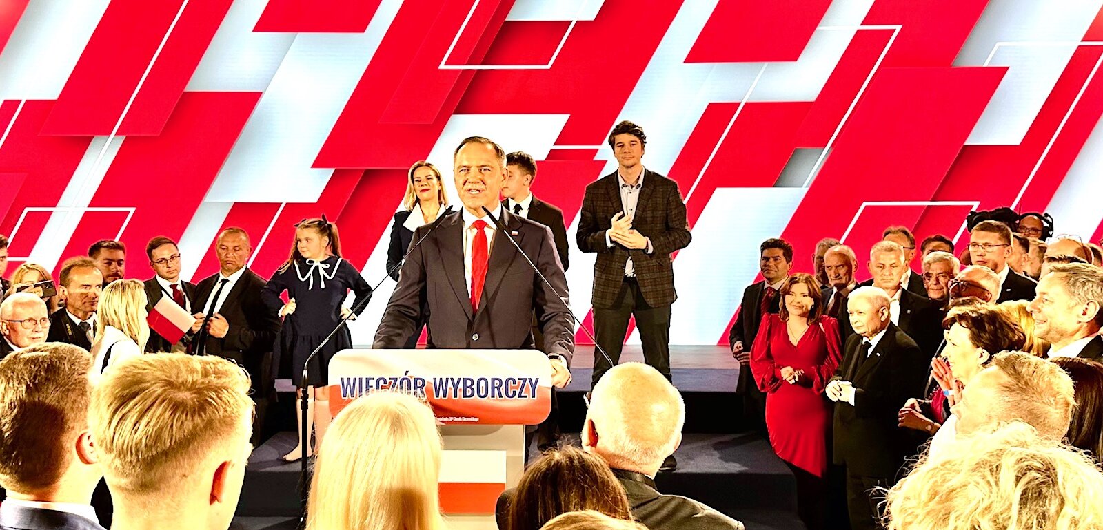 Agaton KOZIŃSKI: Kim jest Karol NAWROCKI? Prezydent ery polaryzacji