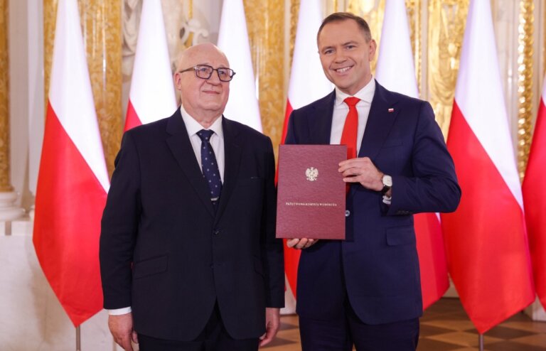 Paulina MATYSIAK: Każdy normalny człowiek patrzy na zachowanie Romana Giertycha i puka się w głowę