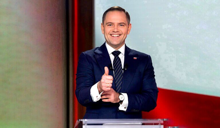 Prezydent elekt Karol NAWROCKI w swoim pierwszym wywiadzie po zwycięstwie wyborczym, udzielonym Telewizji Republika, przedstawił swoją wizję prezydentury, zapowiedział kluczowe działania na rzecz Polski oraz zdradził pierwsze nazwiska osób, które zamierza zaprosić do współpracy. Jakie będą pierwsze decyzje Karola NAWROCKIEGO?