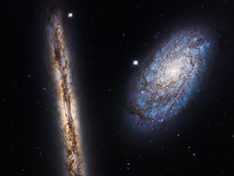 NGC 4302 i NGC 4298