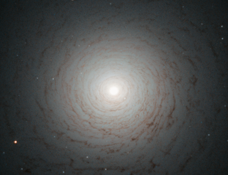 NGC 524