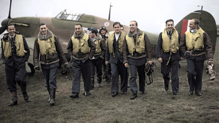 10 lipca 1940 roku rozpoczęła się bitwa o Anglię. Porażka Luftwaffe przekreśliła plany Hitlera dokonania inwazji na Wyspy Brytyjskie. Duży w tym udział mieli polscy piloci.