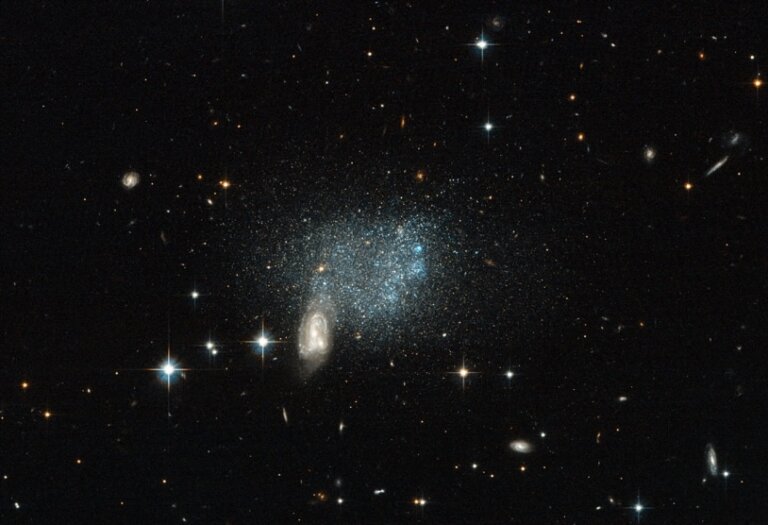 ESO 489-056