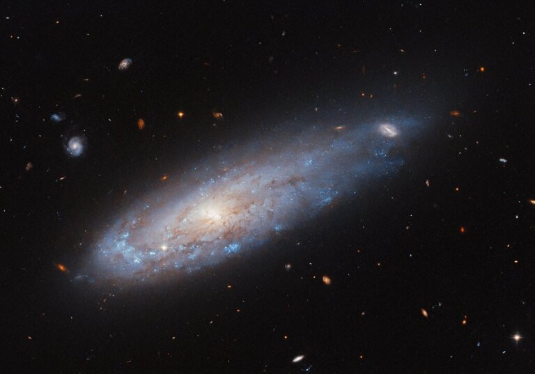 IC 3225