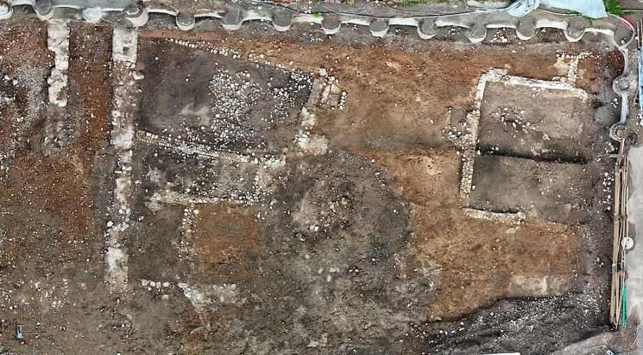 Zdjęcie okładkowe wpisu Średniowieczny warsztat z Freiburga zaskoczył archeologów. Produkowano w nim zabawki