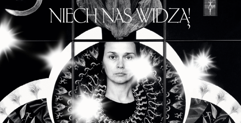 Moda to nie tylko estetyka. To opowieść o władzy, statusie i tożsamości. Wystawa „Niech nas widzą” w Zamku Królewskim w Warszawie pokazuje, że strój jest językiem, który mówi o człowieku więcej, niż chciałby zdradzić.
