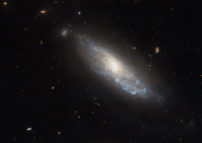 NGC 298