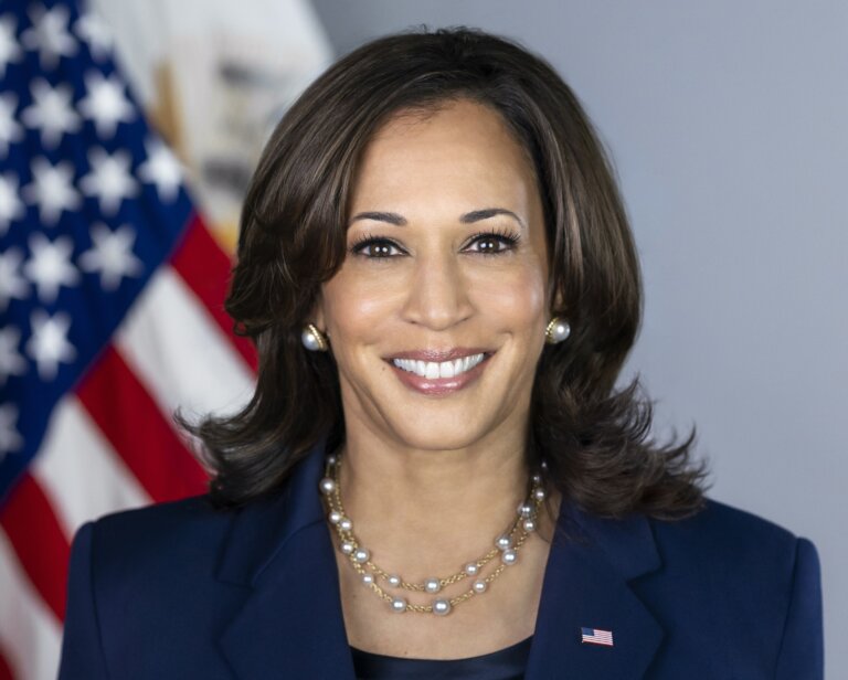 Kamala Harris powraca