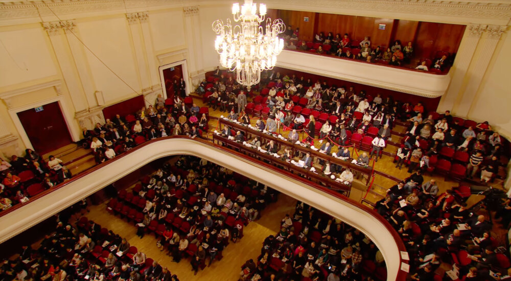 Zdjęcie okładkowe wpisu Michał KŁOSOWSKI: Konkurs Chopinowski to nie tylko rywalizacja pianistów. To także liturgia ducha