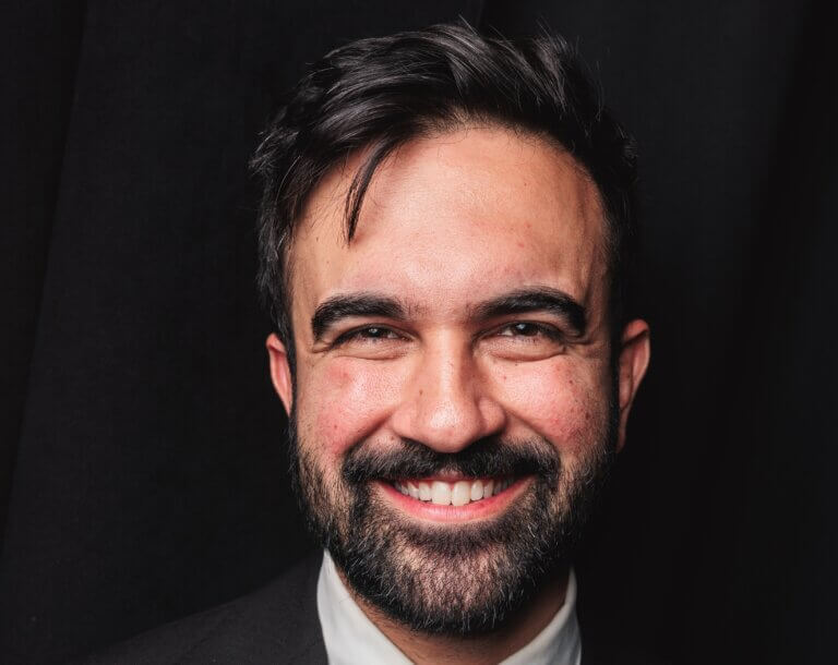 Nowo wybrany burmistrz Nowego Jorku, Zohran Mamdani, ogłosił powołanie zespołu ds. przejęcia władzy złożonego wyłącznie z kobiet. Swój urząd w największym mieście USA obejmie 1 stycznia 2026 roku.