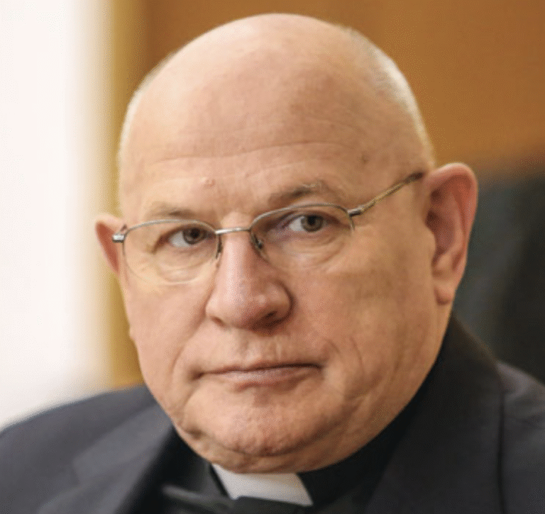 Photo of Ks. prof. Marek TATAR