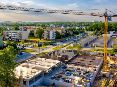 Zdjęcie okładkowe wpisu Paulina MATYSIAK: W sprawie małych miasteczek można wybrać drogę Bursy albo drogę Matysiak (mam w sercu małe miasteczka)