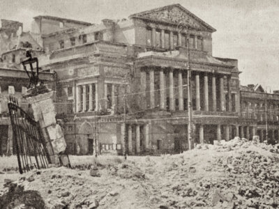 Prof. Jerzy MIZIOŁEK: Panteon teatrów i jego potrójny listopadowy jubileusz