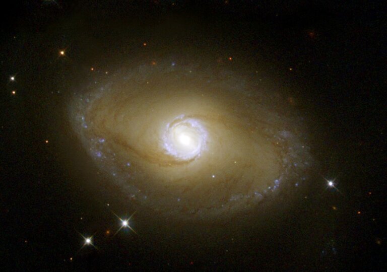 NGC 6782