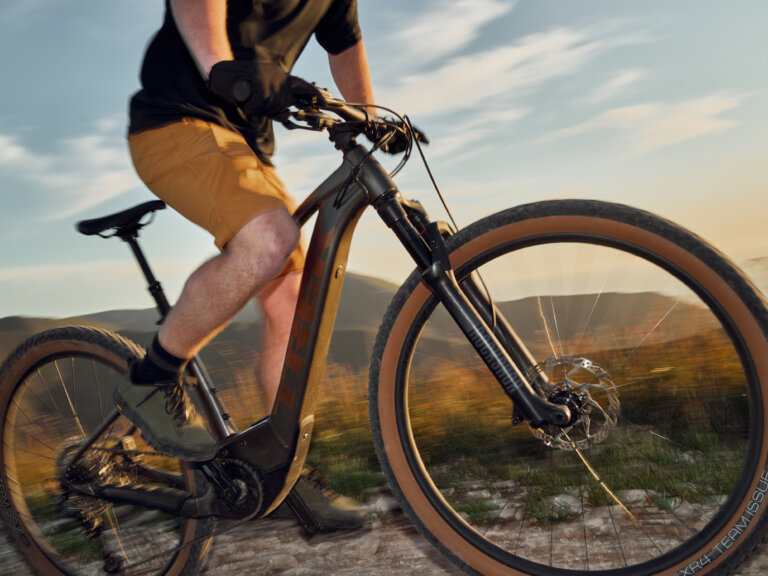 E-bike w mieście i poza nim. Jaki rower elektryczny kupić?