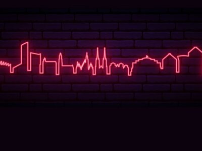 Jolanta PAWNIK: Miasto, które świeciło kolorami. Wrocław i historia jego neonów