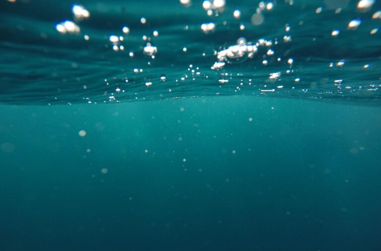 tlen w ziemskich oceanach