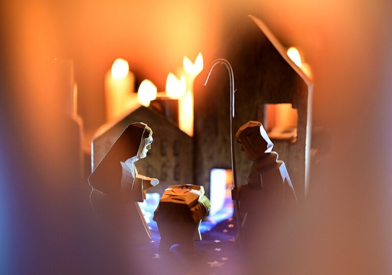 Przed Pałacem Prezydenckim w Warszawie stanie góralska szopka betlejemska. Sama konstrukcja stajenki jest darem miasta Zakopane, rzeźbione figury pochodzą z gminy Poronin, a choinki są z Doliny Chochołowskiej.