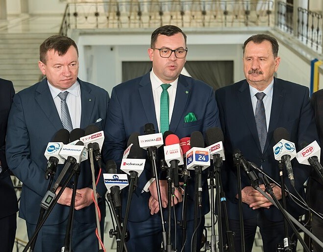 PSL apeluje „o tonowanie nastrojów”