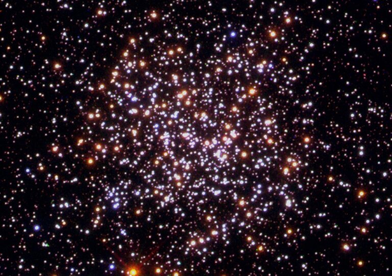 Astronomowie wykonali obserwacje gromady otwartej należącej do Małego Obłoku Magellana