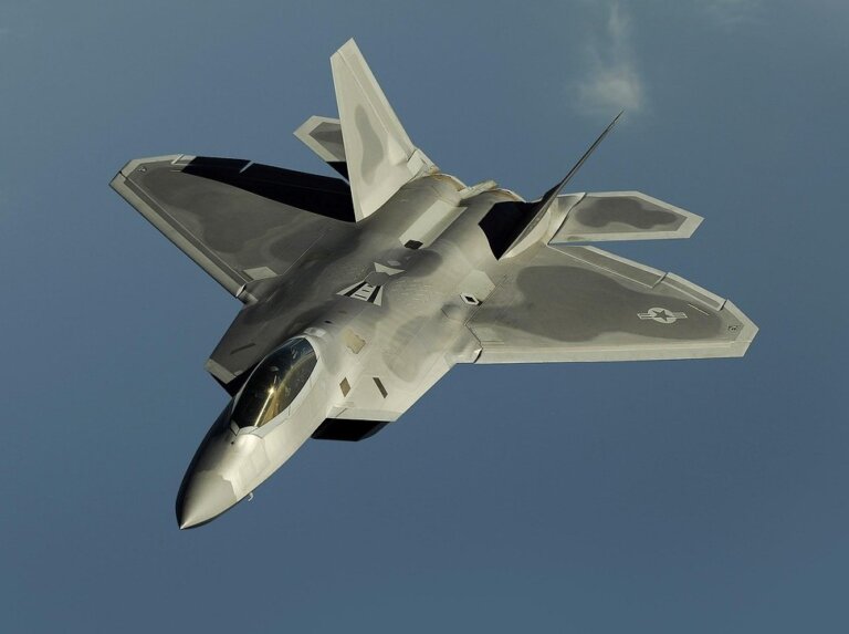 „Świat ulega prawu silniejszego” [Szef francuskiego MSZ]