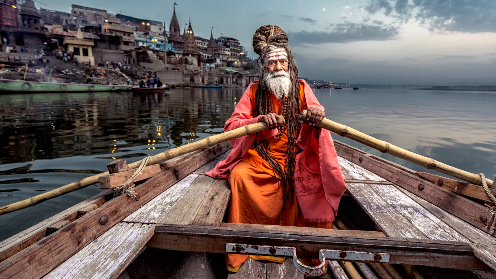 Jan ŚLIWA: Indie – zero, pieprz i spór o tożsamość